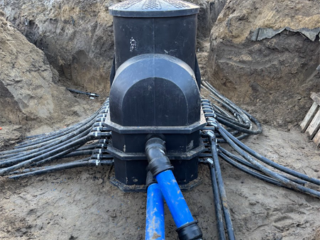 Montaż studni rozdzielaczowej na inwestycji w Malborku